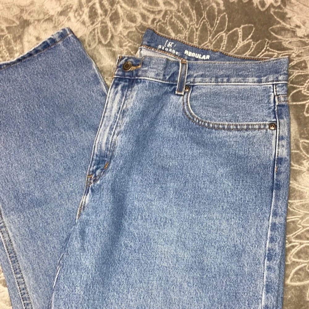 Men’s denim blue jeans. Size 38x32 - Picture 1 of 4